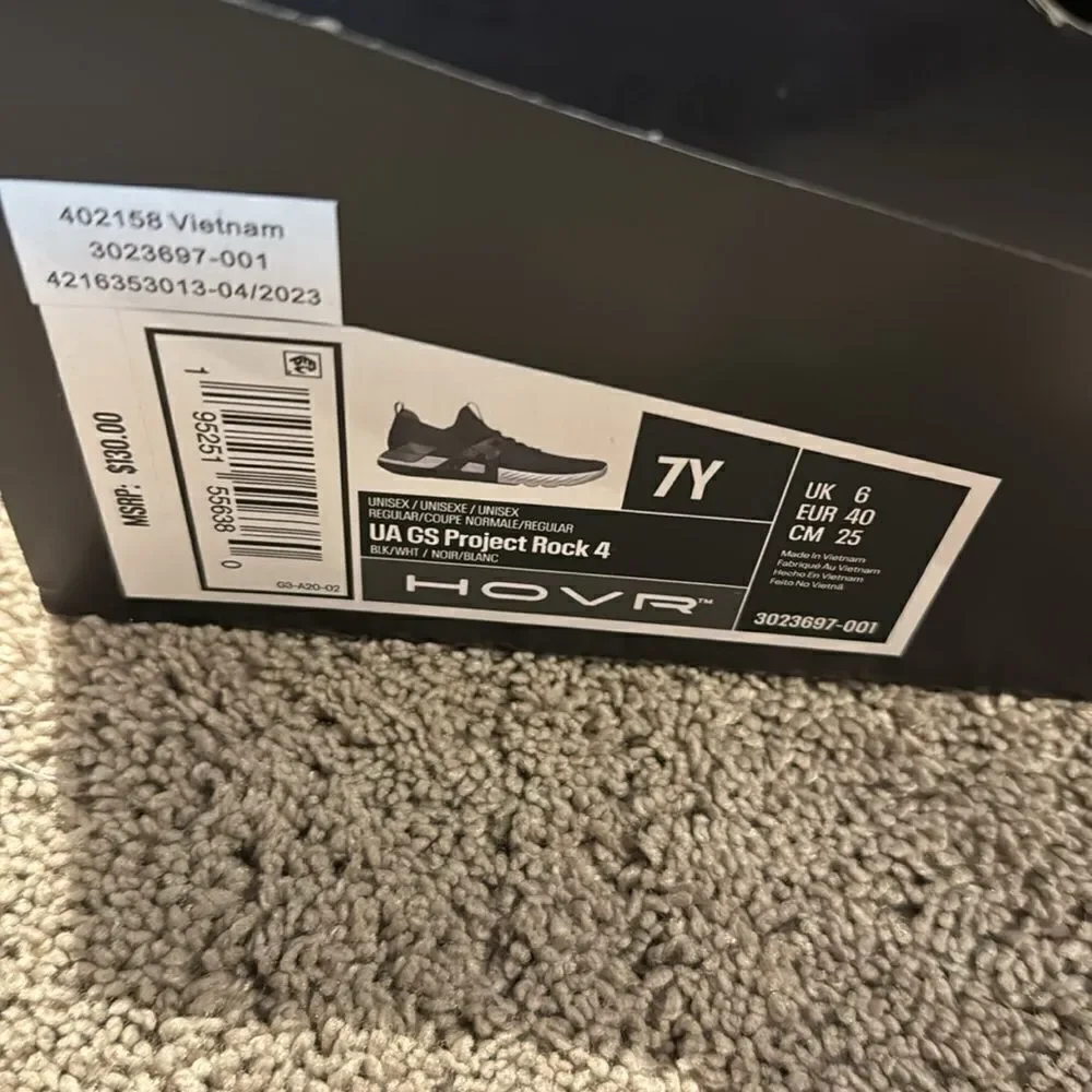 Under Armour project rock size 7 Y GS Project Rock 4 NIB